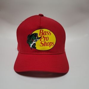 Bass Pro trucker hat